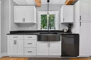 24 Hanson St, Somersworth, NH 03878 - Photo 19