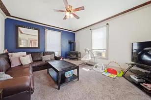 89 Riddle St, Manchester, NH 03102 - Photo 15