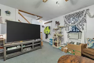 9 Alderwood Ct, Claremont, NH 03743 - Photo 9