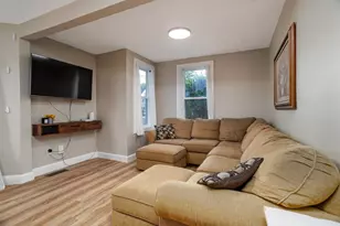 54 Elm St, Concord, NH 03303 - Photo 5