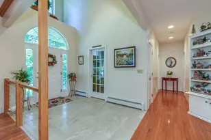 14 Fieldstone Dr, Hooksett, NH 03106 - Photo 7