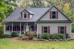 14 Fieldstone Dr, Hooksett, NH 03106 - Photo 3