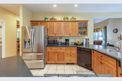 14 Fieldstone Drive, Hooksett, NH 03106 - Photo 17