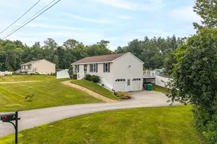 8 Brandywine Dr, East Kingston, NH 03827 - Photo 49