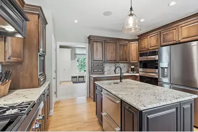 28 Lamplighter Lane, Salem, NH 03079 - Photo 17