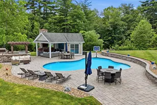 28 Lamplighter Ln, Salem, NH 03079 - Photo 51