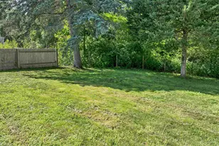 5 A St, Seabrook, NH 03874 - Photo 15