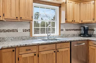 32 Tallant Rd, Pelham, NH 03076 - Photo 23