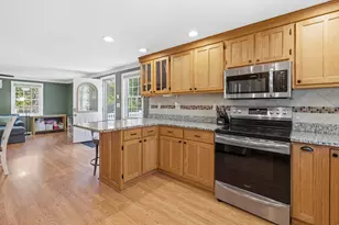 32 Tallant Rd, Pelham, NH 03076 - Photo 25