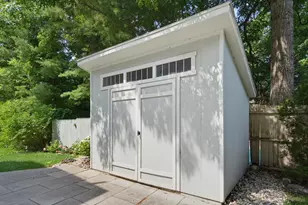 280 Kearney Cir, Manchester, NH 03104 - Photo 51