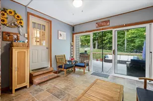 147 Tina Dr, Pembroke, NH 03275 - Photo 9
