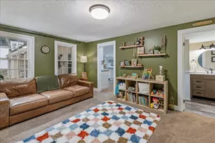 273 Main St, Danville, NH 03819 - Photo 13