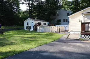 56 Arbutus Ln, Manchester, NH 03109 - Photo 3