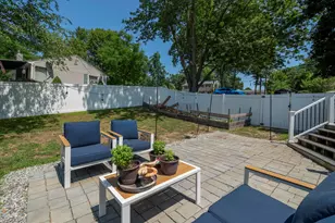 1 Mayflower Dr, Merrimack, NH 03054 - Photo 37