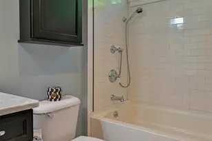 153 Russell St, Manchester, NH 03104 - Photo 41