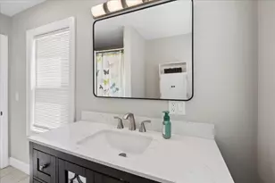 134 Gilman St, Nashua, NH 03060 - Photo 27