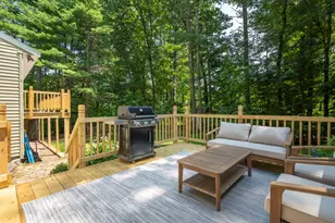 8 Hampshire Ln, Londonderry, NH 03058 - Photo 31