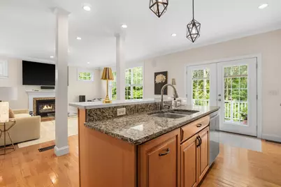 144 Boxwood Lane, Dover, NH 03820 - Photo 15