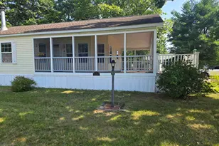 57 Temple Dr, Rochester, NH 03868 - Photo 3