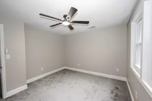 157 Hooksett Rd, Auburn, NH 03032 - Photo 39