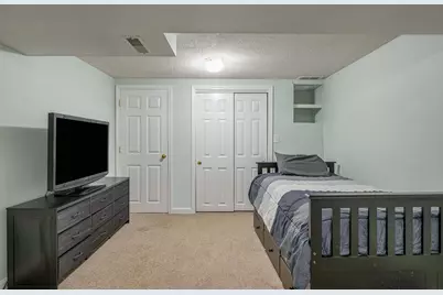 16 Cindy Avenue, Salem, NH 03079 - Photo 27