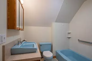104 Kinsley St, Nashua, NH 03060 - Photo 41