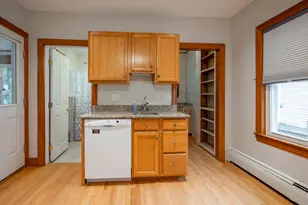 104 Kinsley St, Nashua, NH 03060 - Photo 11