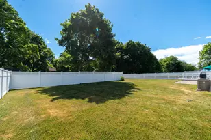 54 Washington St, Seabrook, NH 03874 - Photo 25