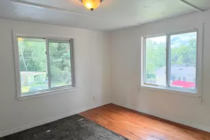 14 Monroe Ave, Allenstown, NH 03275 - Photo 5