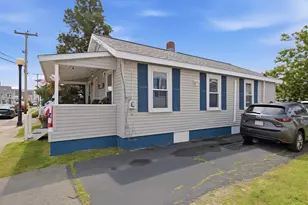 51 Highland Ave, Hampton, NH 03842 - Photo 3