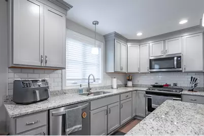 14 Pasture Lane #32, Nashua, NH 03062 - Photo 3