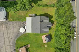 26 Delia Dr, Manchester, NH 03102 - Photo 41