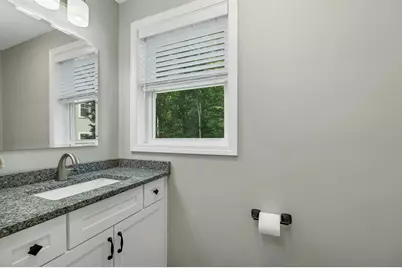 101 Centerwood Way, Manchester, NH 03102 - Photo 21