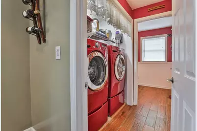 102  Ashmere Drive, Manchester, NH 03109 - Photo 25