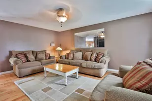 102 Ashmere Dr, Manchester, NH 03109 - Photo 15