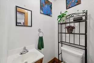 37 Laurel St, Newport, NH 03773 - Photo 21
