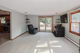 1 Gumpas Hill Rd, Pelham, NH 03076 - Photo 9