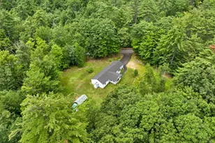 410 Sheridan Rd, Moultonborough, NH 03254 - Photo 3