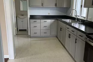 30 &amp 30B Maple St, Rochester, NH 03867 - Photo 39