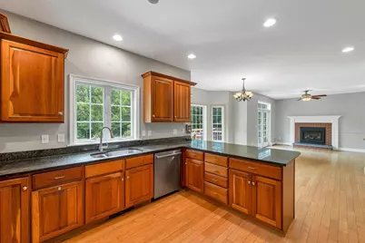 2 Sinclair Drive, Exeter, NH 03833 - Photo 5