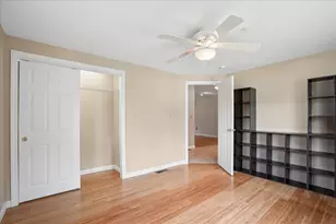 25 Rainbow Dr, Londonderry, NH 03053 - Photo 25