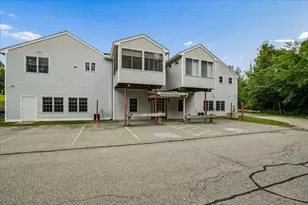 25 Rainbow Dr, Londonderry, NH 03053 - Photo 59