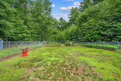 380 Dowboro Road, Pittsfield, NH 03263 - Photo 11