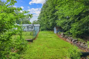 380 Dowboro Rd, Pittsfield, NH 03263 - Photo 9