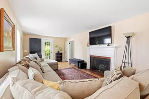 399 Ash St, Manchester, NH 03104 - Photo 17
