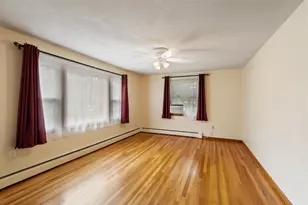 18 Williams St, Salem, NH 03079 - Photo 5