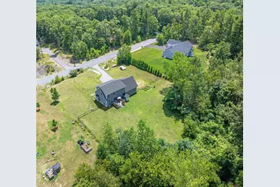 10 Meghan Drive, Sandown, NH 03873 - Photo 29