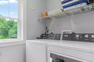 10 Meghan Dr, Sandown, NH 03873 - Photo 13
