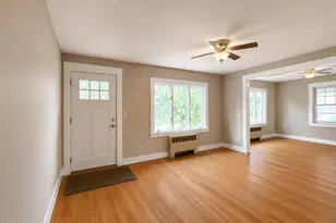 96 Middle St, Lancaster, NH 03584 - Photo 7