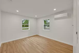 71 Manchester St, Nashua, NH 03064 - Photo 11